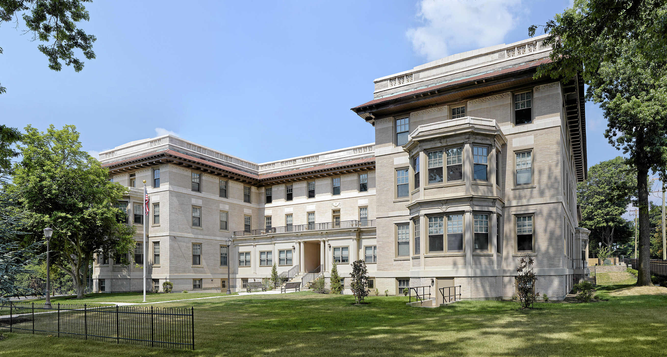 Presser Senior Apartments