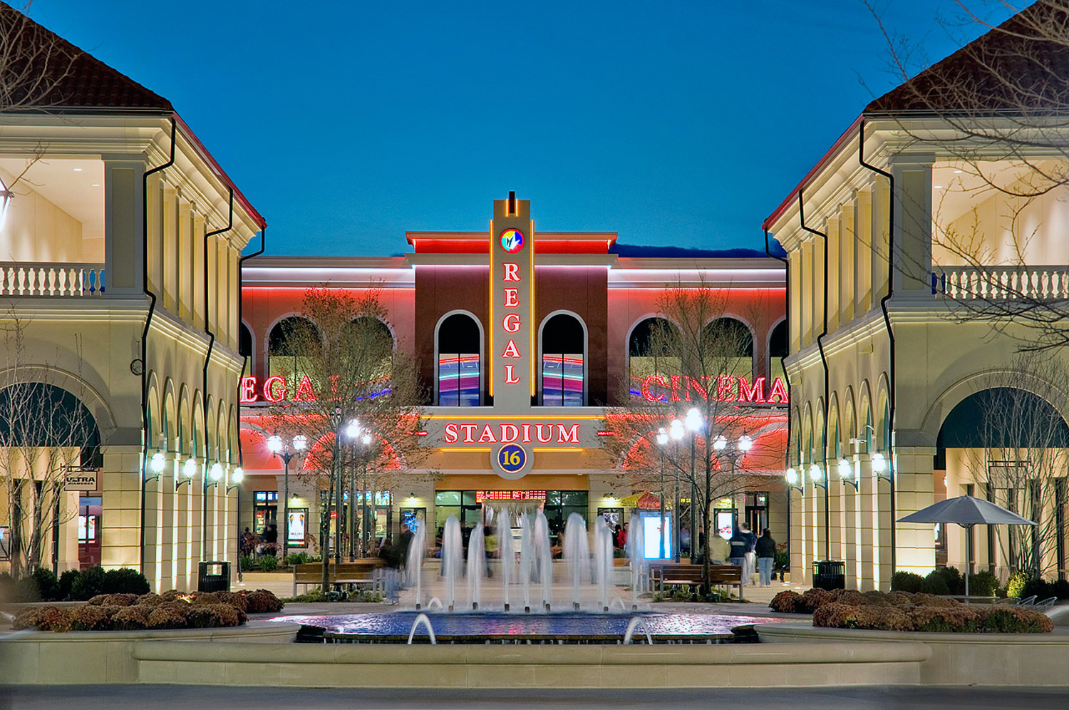 Regal Cinemas – Deer Park
