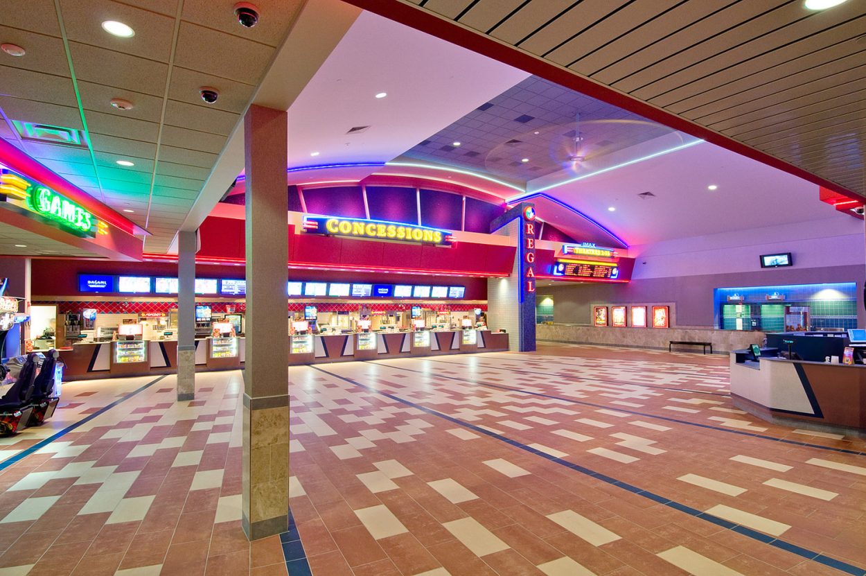 Regal Cinemas – Deer Park