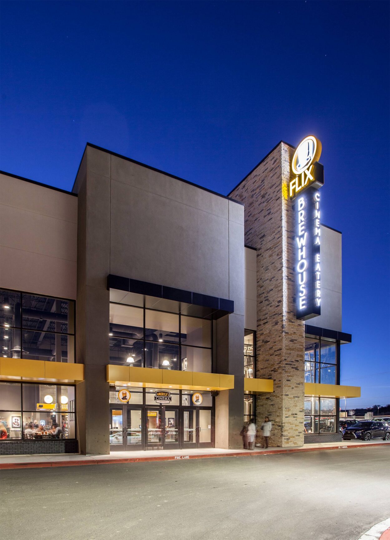 Flix Brewhouse – Albuquerque