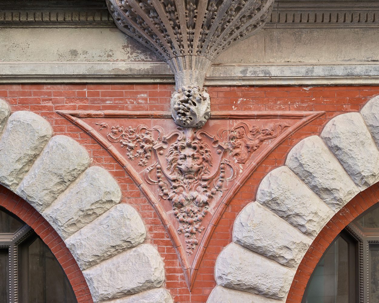 Hale Building