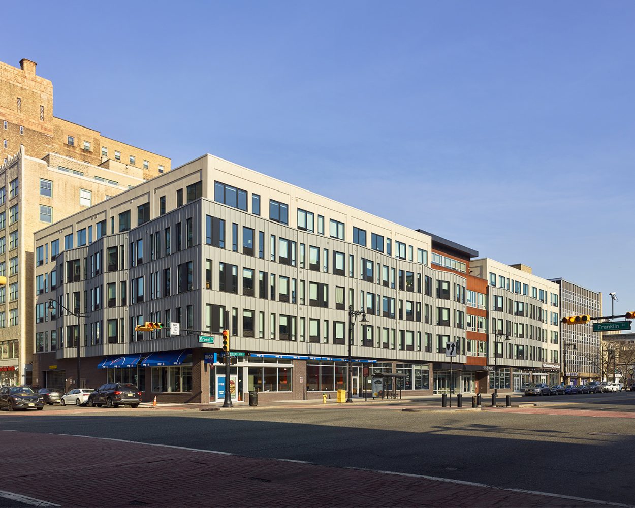 915 Broad – Newark