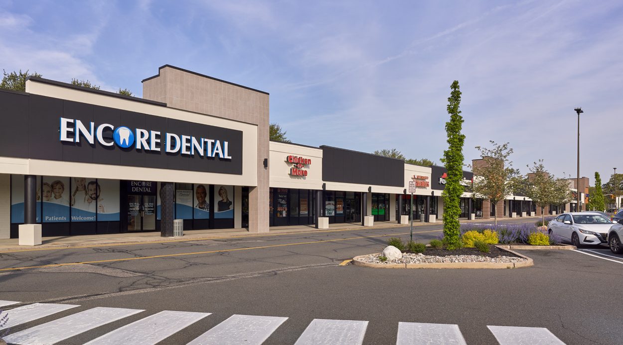 Bennetts Mills Plaza