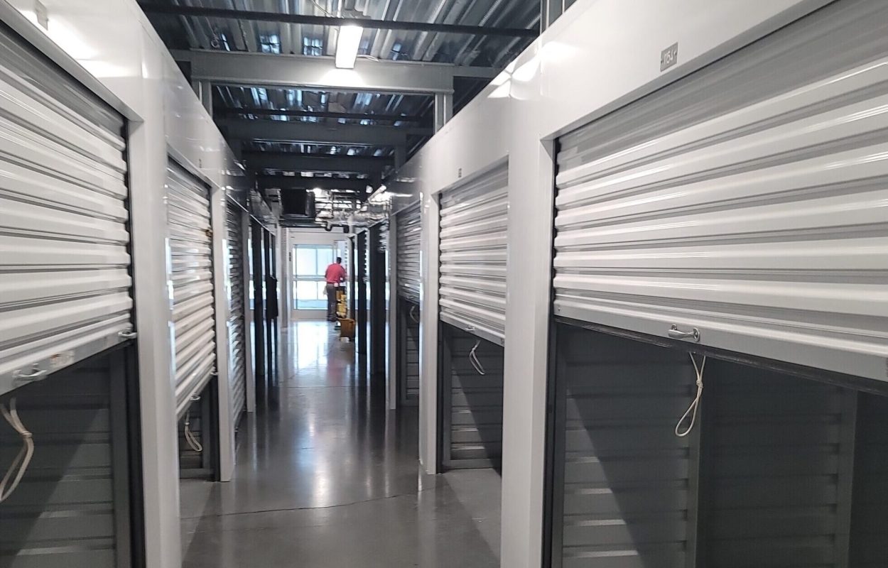 Extra Space Storage – Sarasota