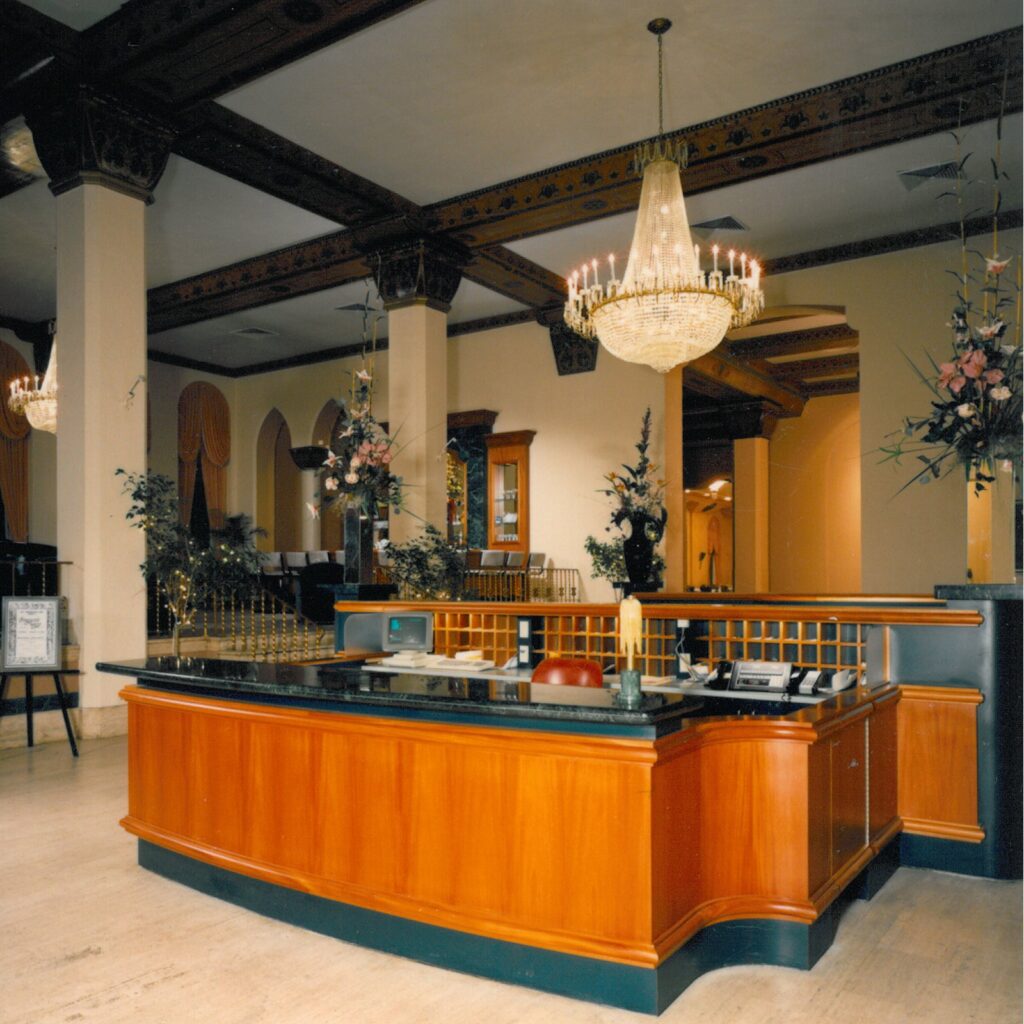 Photo of Americus Hotel in 1986