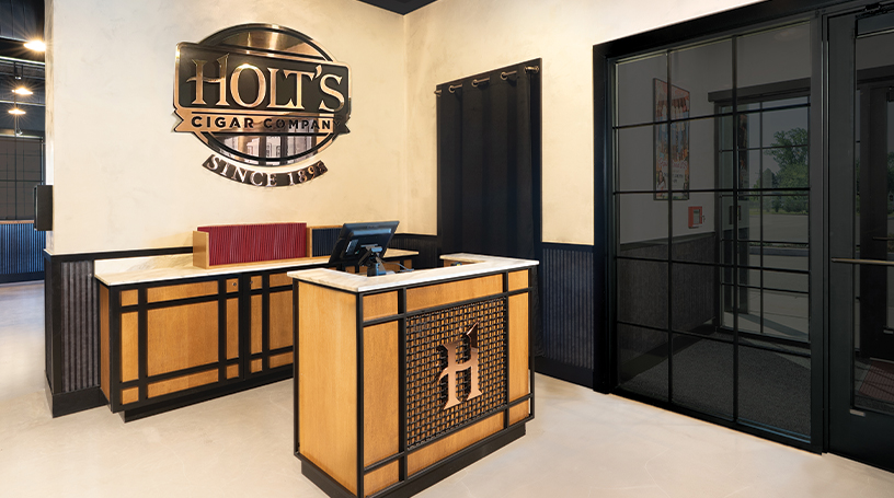 Holt’s Cigar Company Humidor, Bar & Lounge